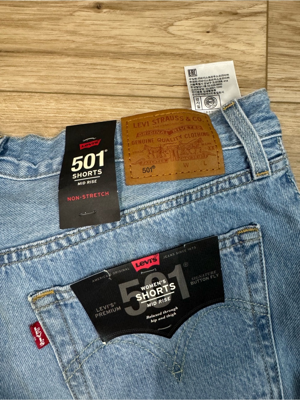 NWT Levi’s 501 Shorts Size 31 - Picture 8 of 11